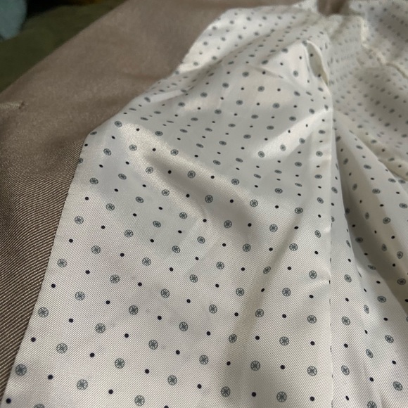 H&M Cropped Cream Blazer size4 - Picture 4 of 5